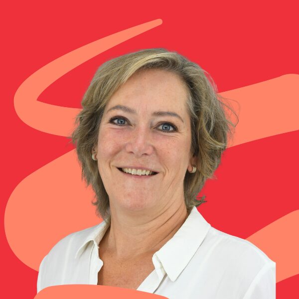 Renate Moes